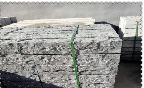 青石板材 园林剁斧面青石板材 青石板材生产加工 剁斧面青石板地铺