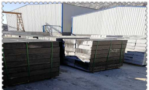 青石路沿石 大理石路牙石多少钱,花岗岩路牙石报价,芝麻灰路牙石报价,路牙石多少钱一米