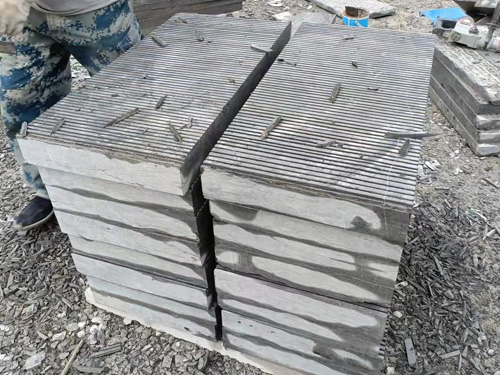 青石板流水石多少钱一个平方，青石板价格